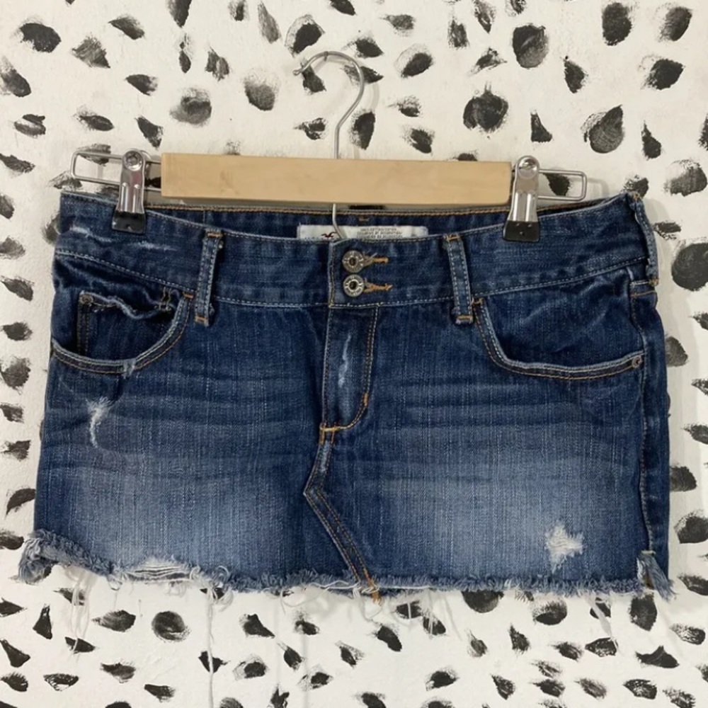 Hollister skirt
